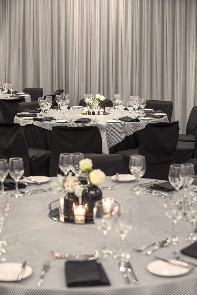Hotel Radisson On Flagstaff Gardens Melbourne