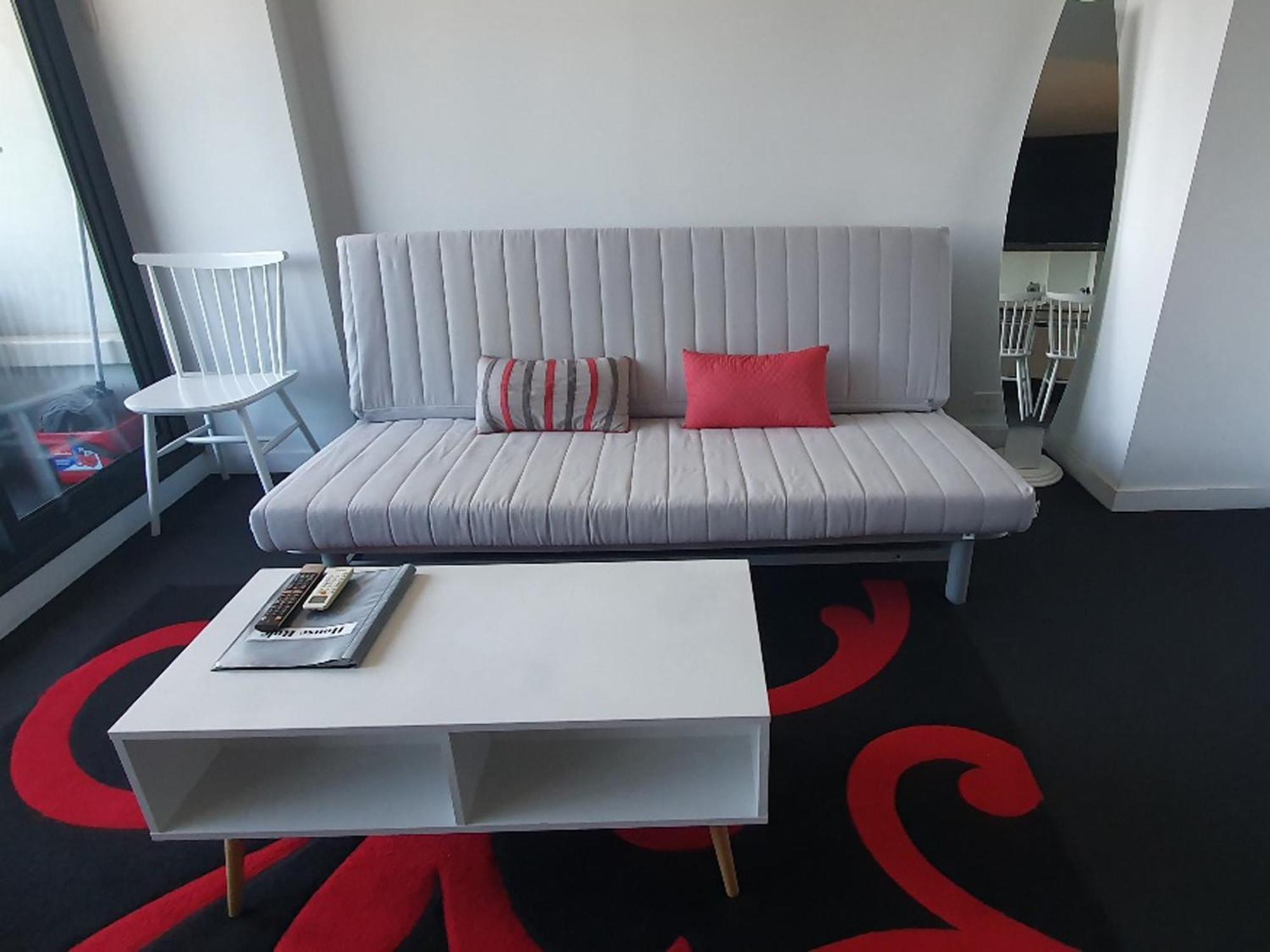 Cbd Modern 2b2b Apt, Indoor Pool Sauna, View * Melbourne