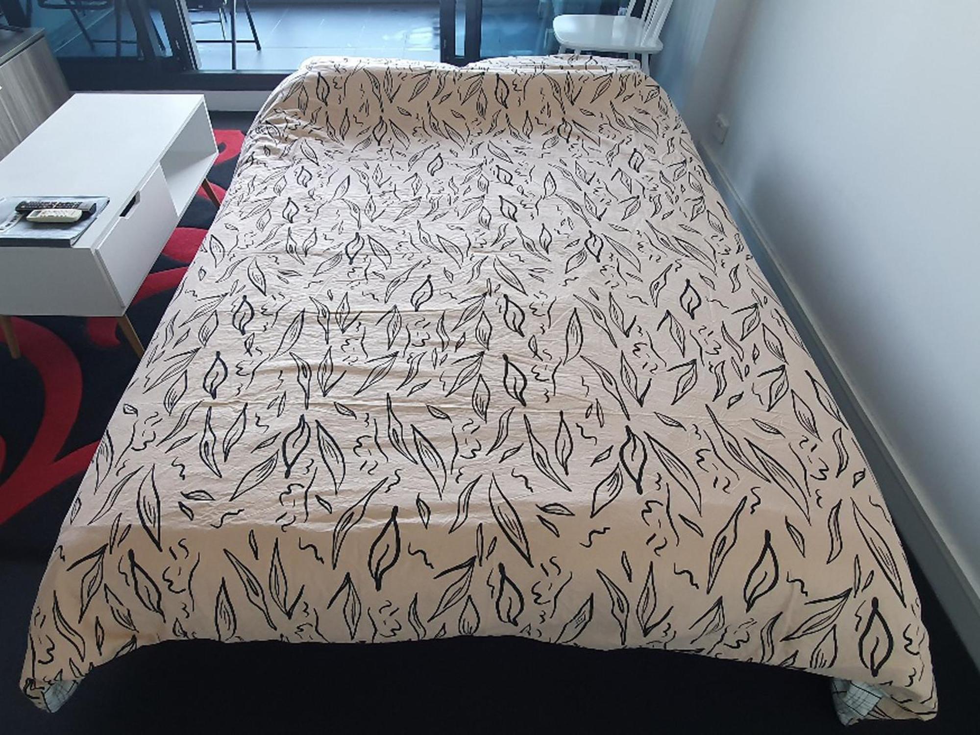 Cbd Modern 2b2b Apt, Indoor Pool Sauna, View *