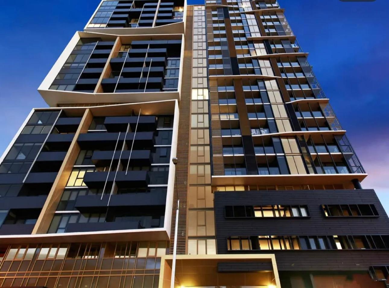 Skynest Melbourne- Southbank Sanctuary Homestay *