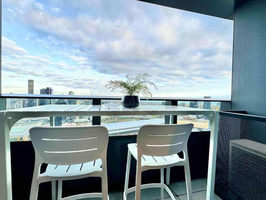 Apartment Gorgeous 1b Docklands Amazing View Facility#mq36 *