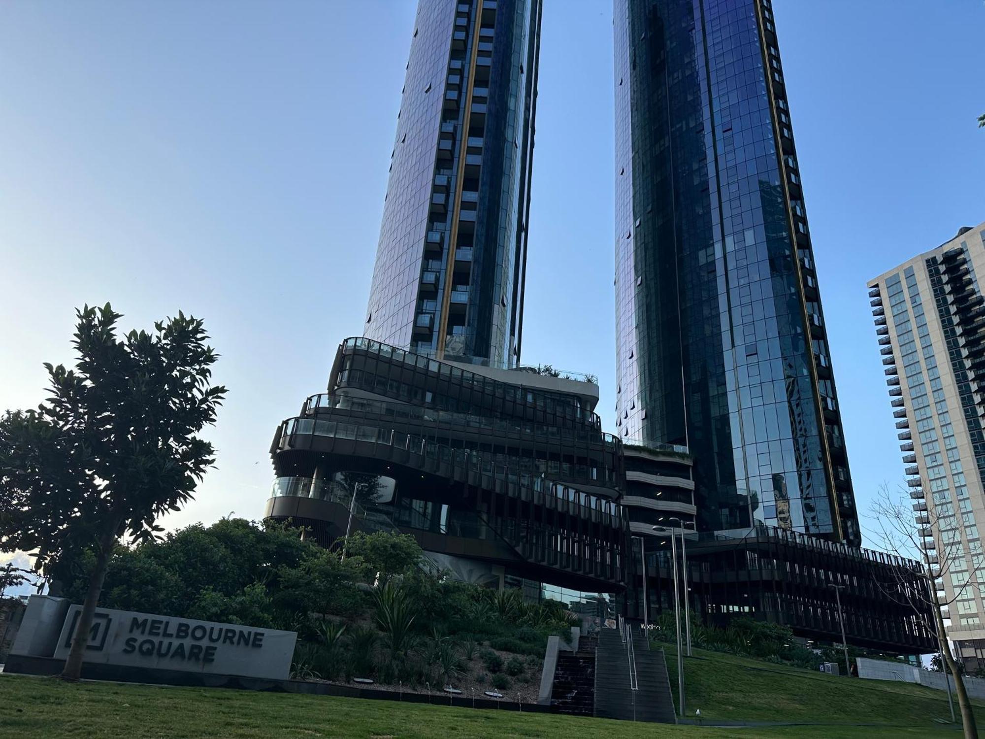 Skyline Serenity Retreat * Melbourne