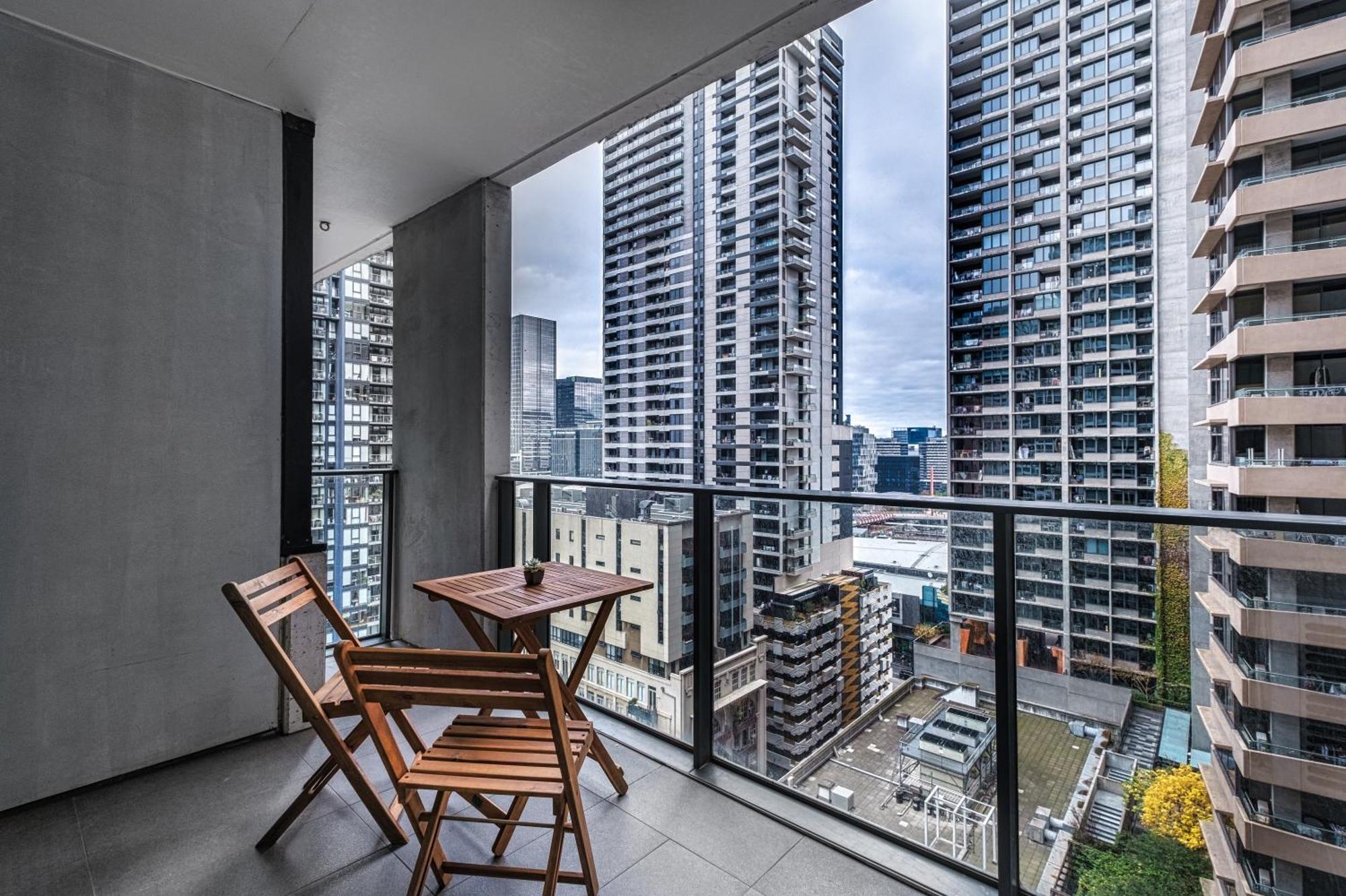 Apartment Dream 2br1ba Melbournepoolgym *