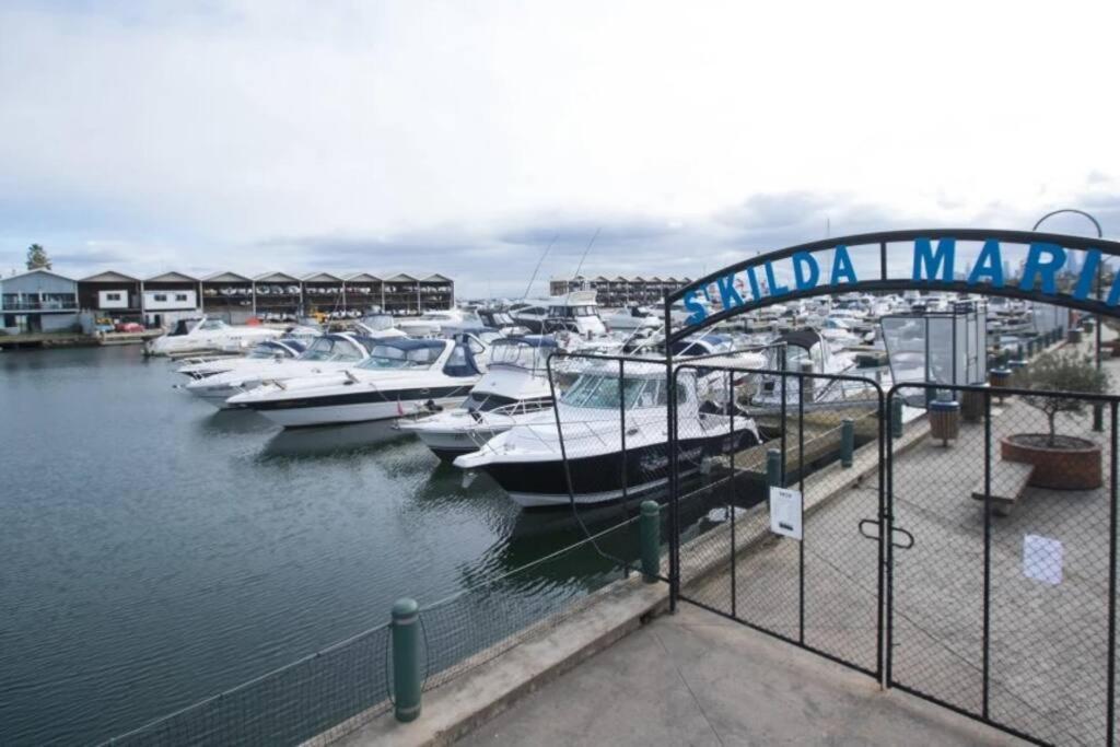Marine Magic Apartment