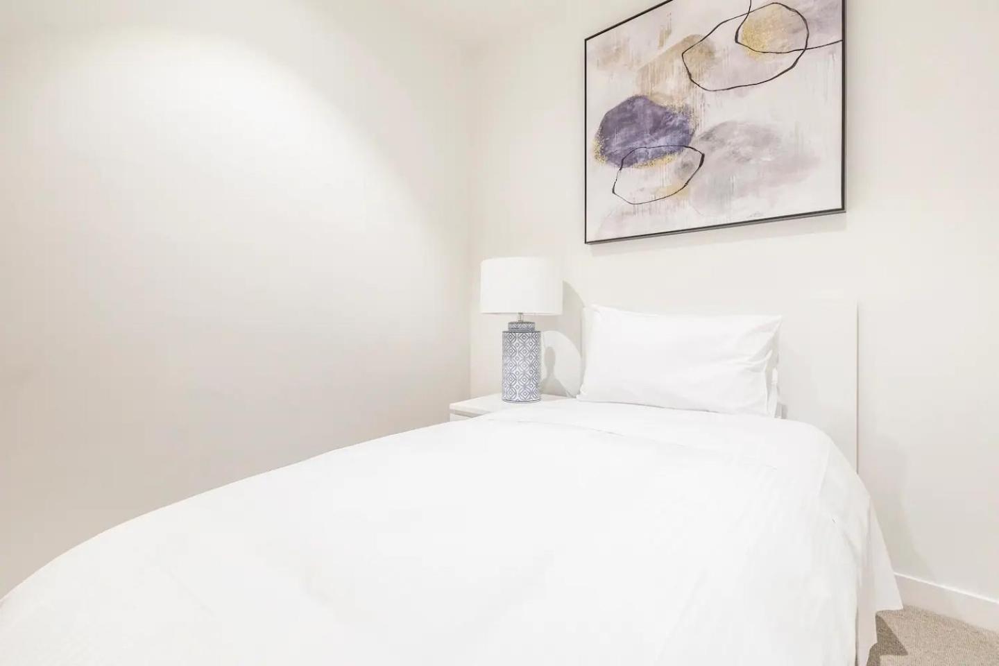 Effortless Minimalismcentral Southbank Apt Park Apartment *