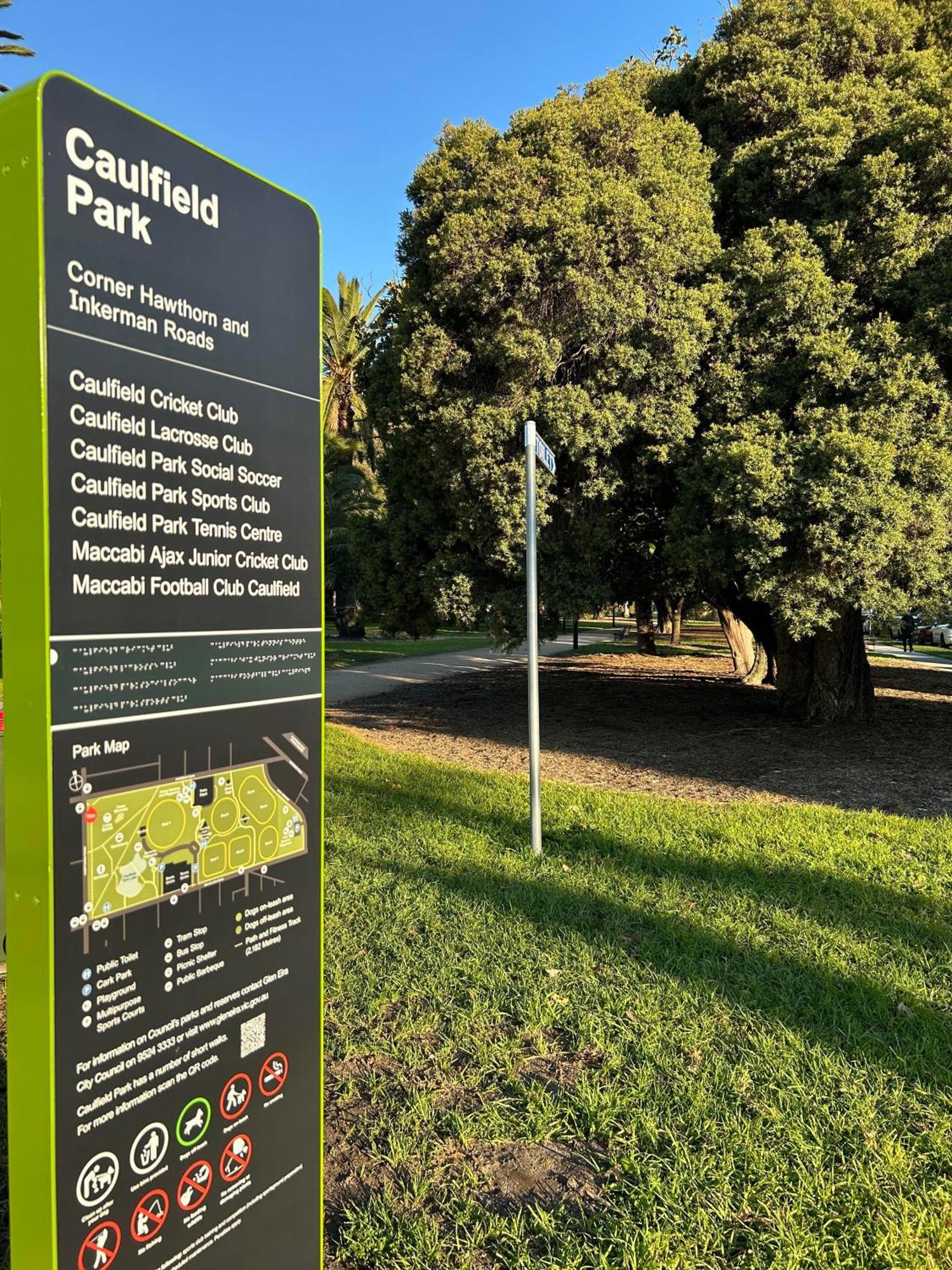 Park Life! Elegant & Sun-filled 2 Bed 2 Bath In Caulfield North Apartment Melbourne