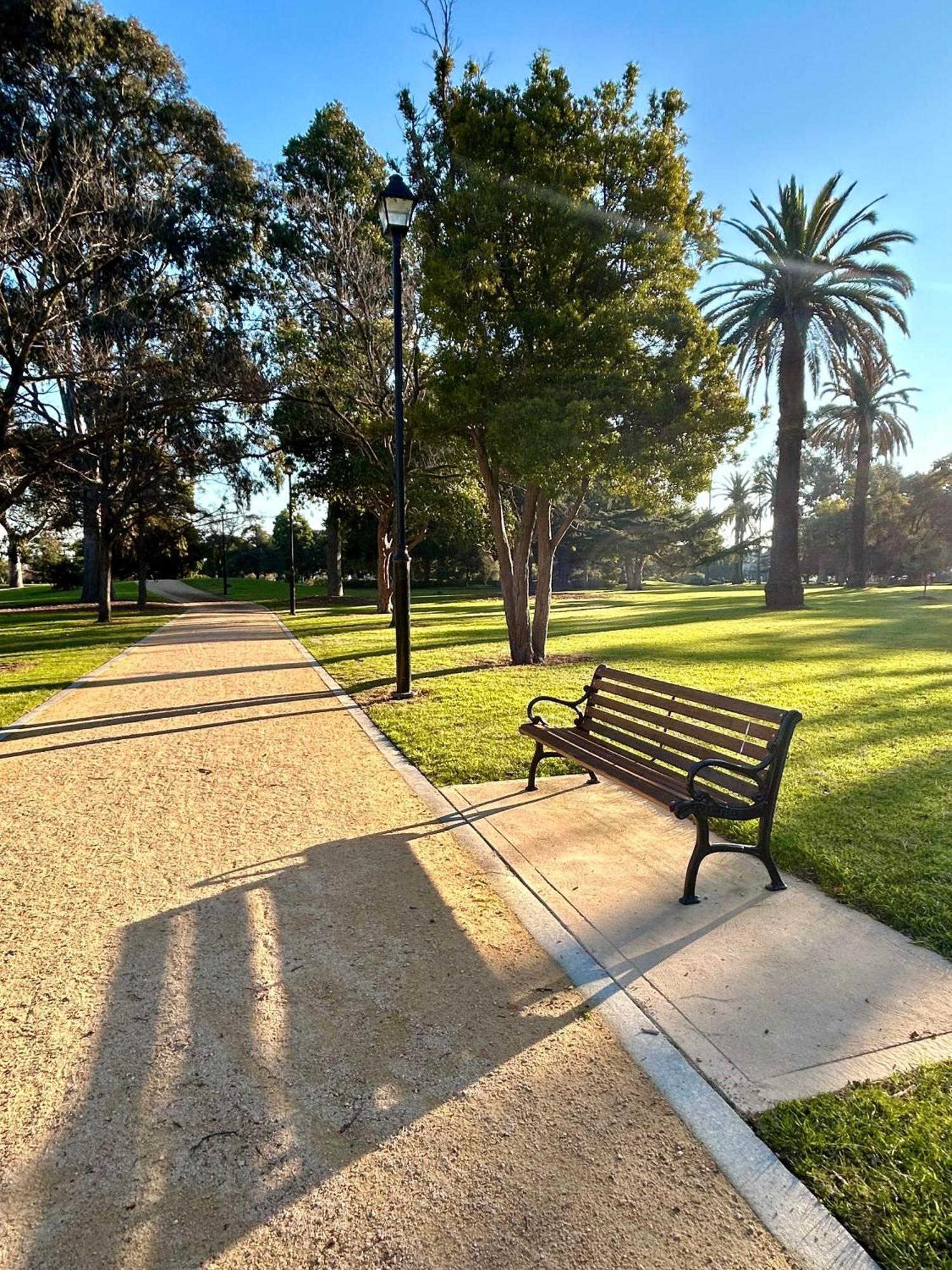 Park Life! Elegant & Sun-filled 2 Bed 2 Bath In Caulfield North * Melbourne