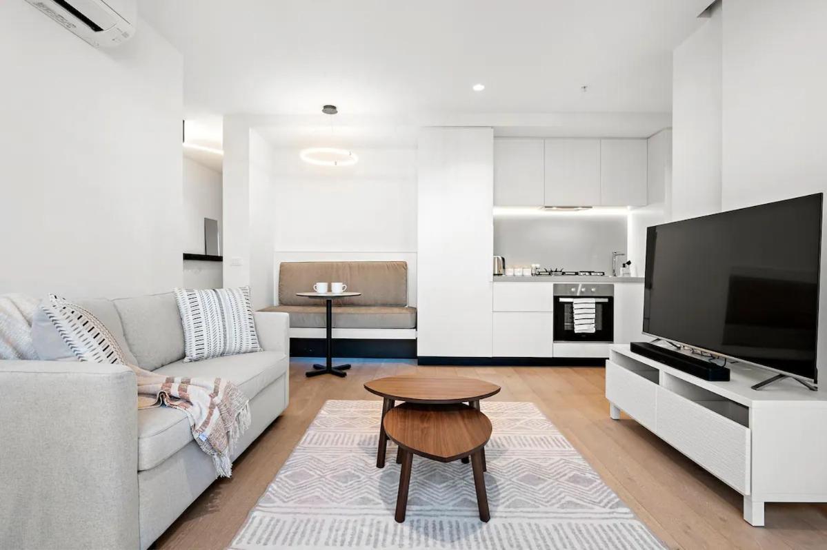 Luxury & Cosy In Cbd With Wi-fi & Parking Apartment *