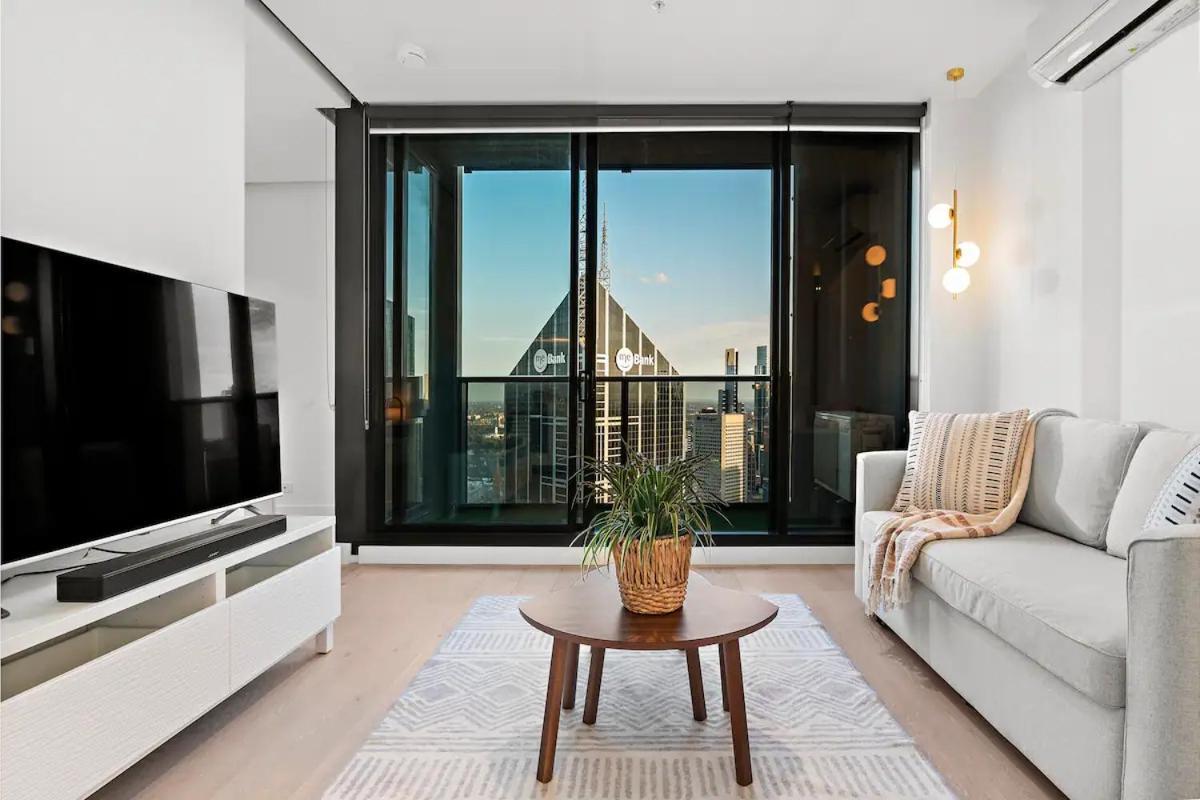 Luxury & Cosy In Cbd With Wi-fi & Parking Melbourne