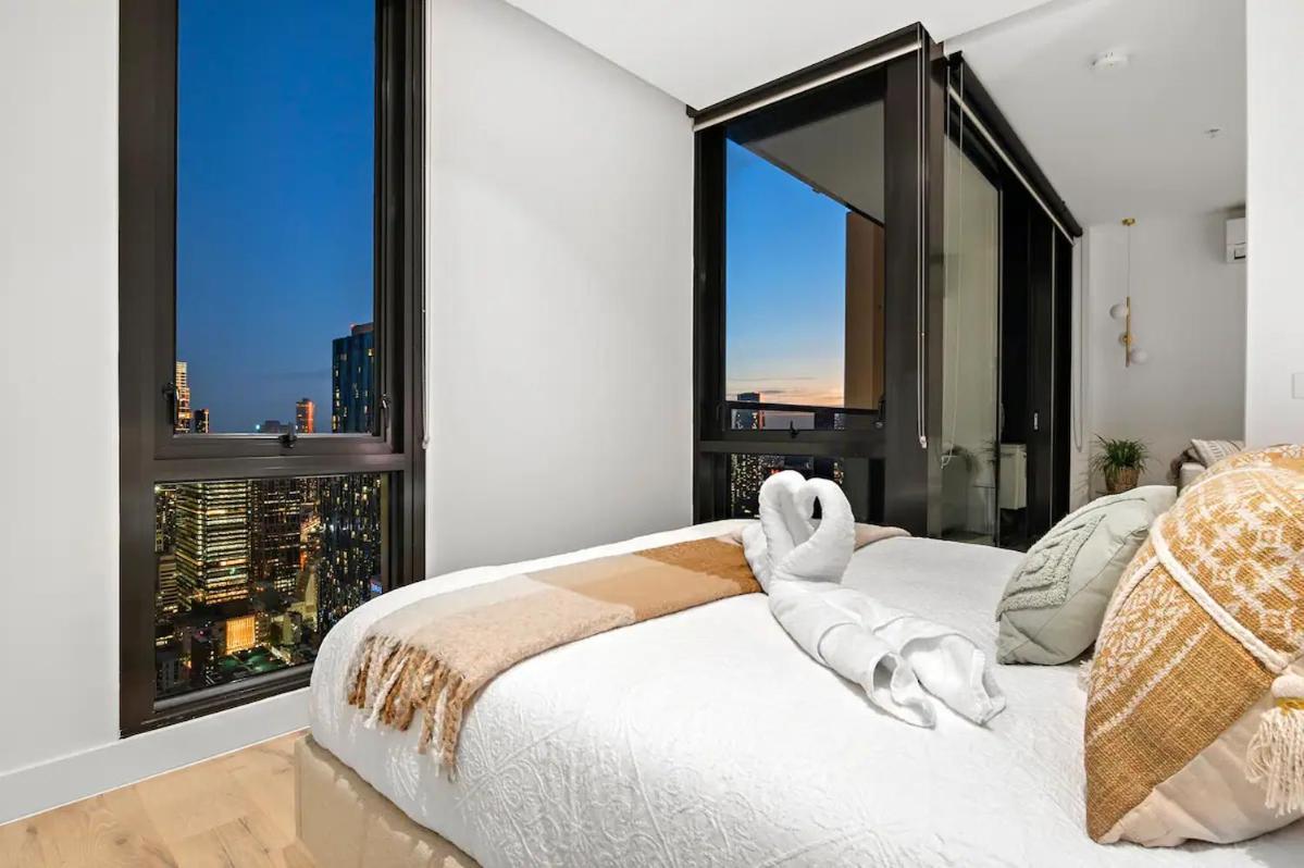 Luxury & Cosy In Cbd With Wi-fi & Parking Apartment *