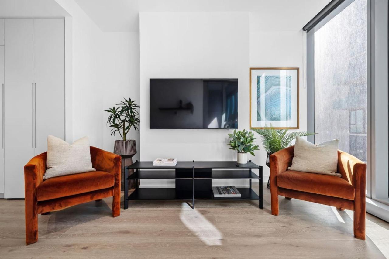 Opulent At Westside Place