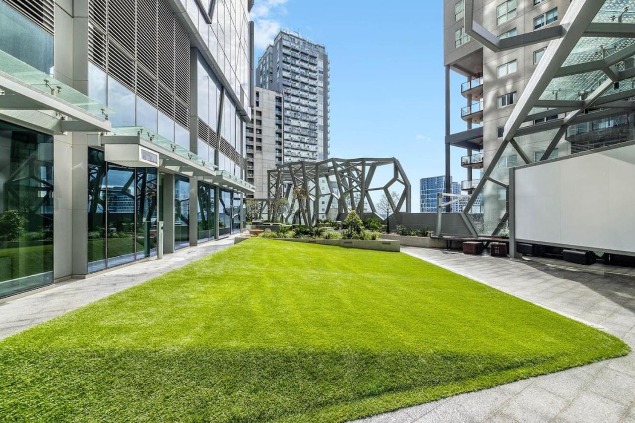Opulent At Westside Place Melbourne