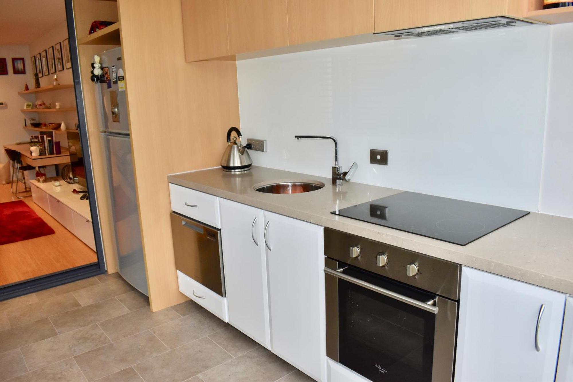 Apartment Spacious 1 Bedroom In The Heart Of Melbourne's Cbd *