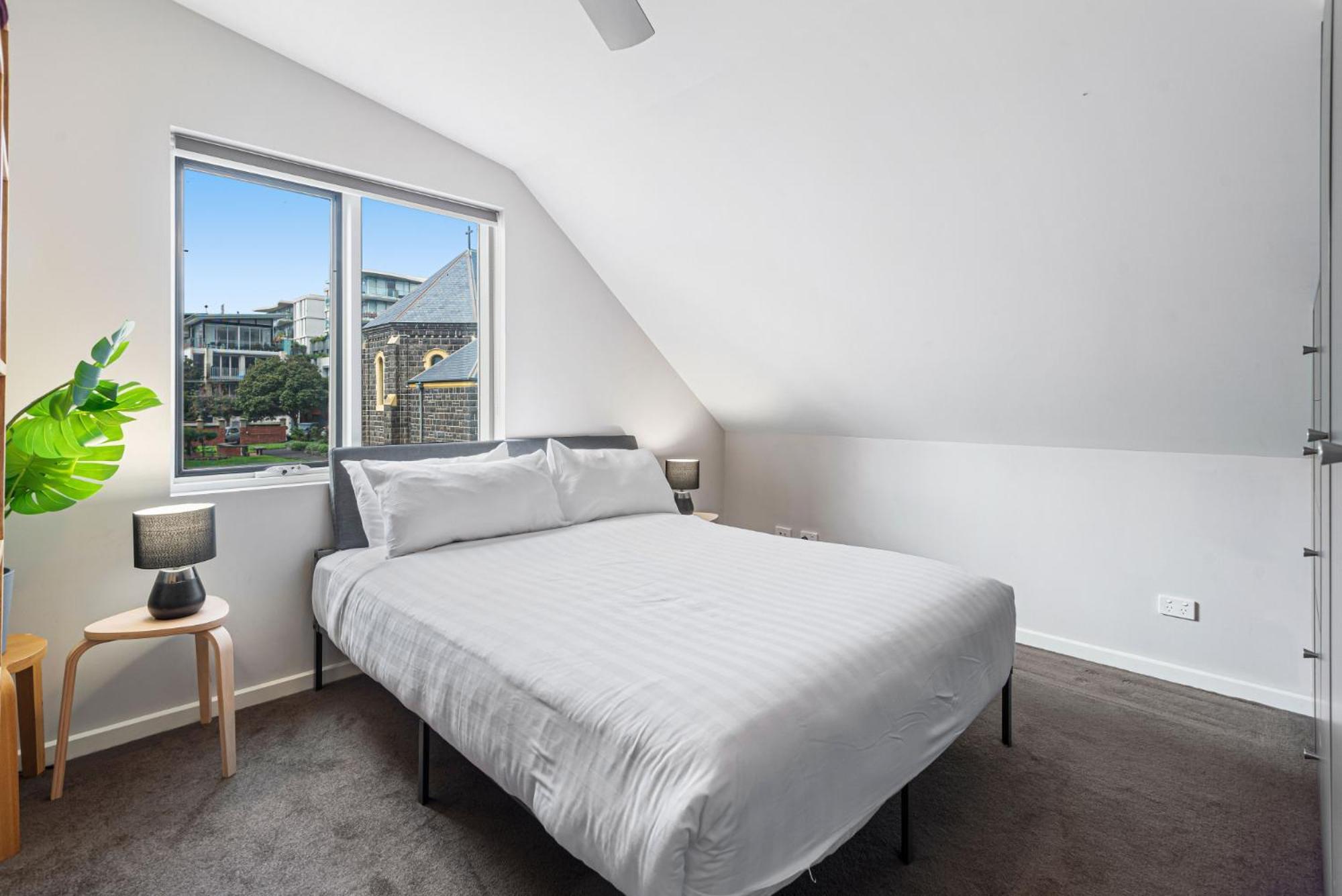 Convenient Bayside Living At The Edge Of The *