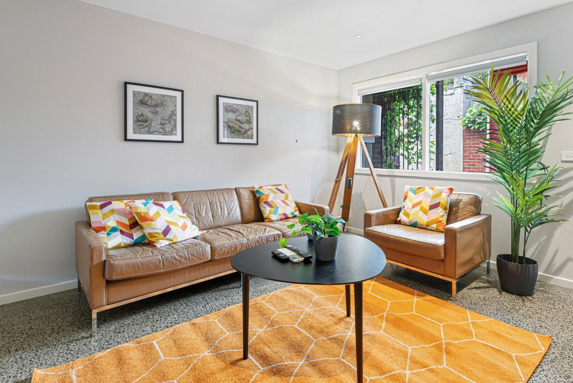 Convenient Bayside Living At The Edge Of The Holiday home *