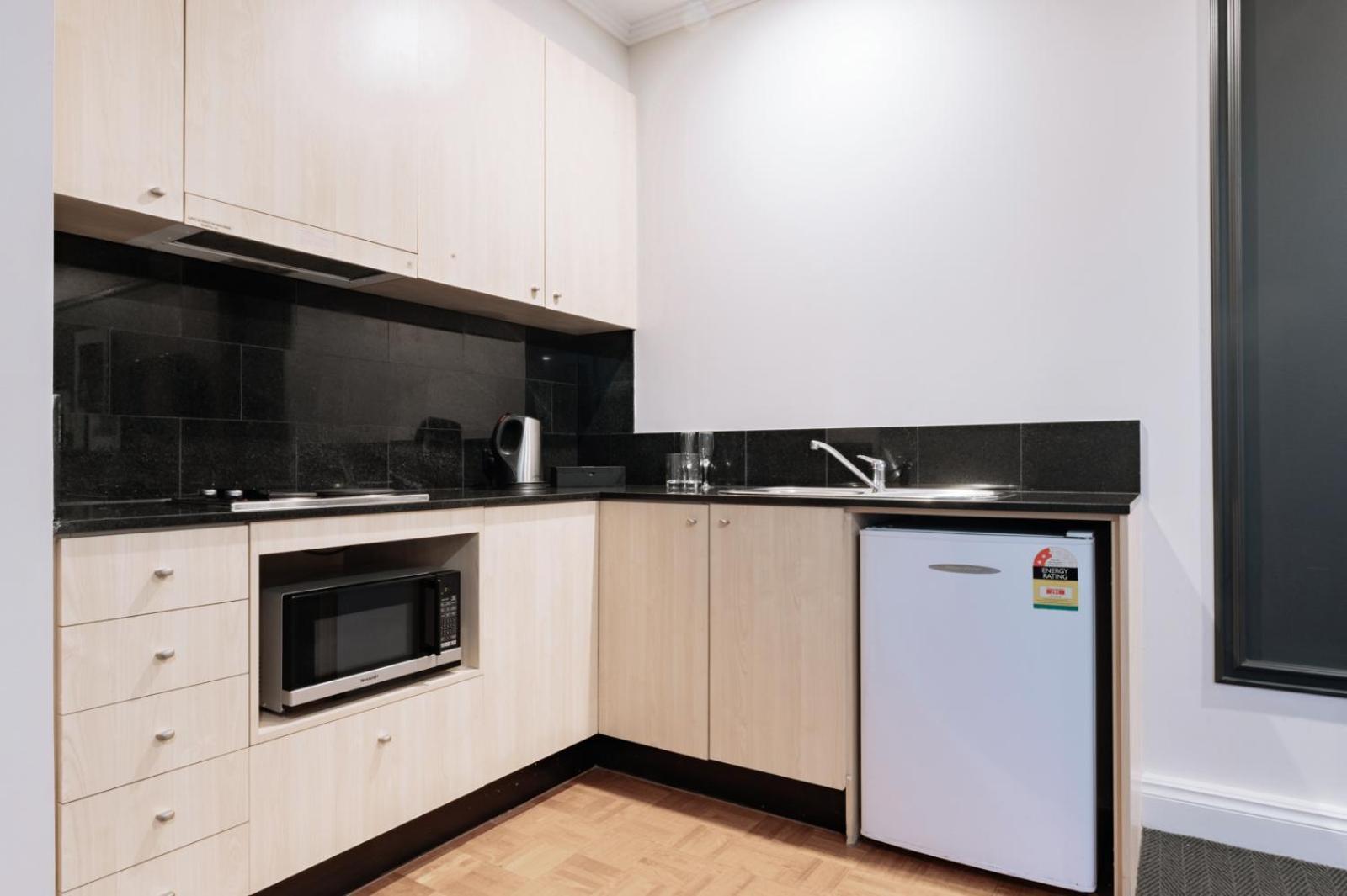Chic 1-bedroom In Cbd Apartment *
