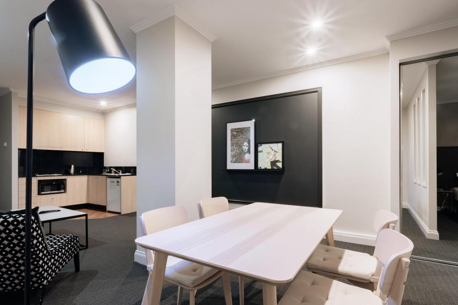 Chic 1-bedroom In Cbd Apartment *
