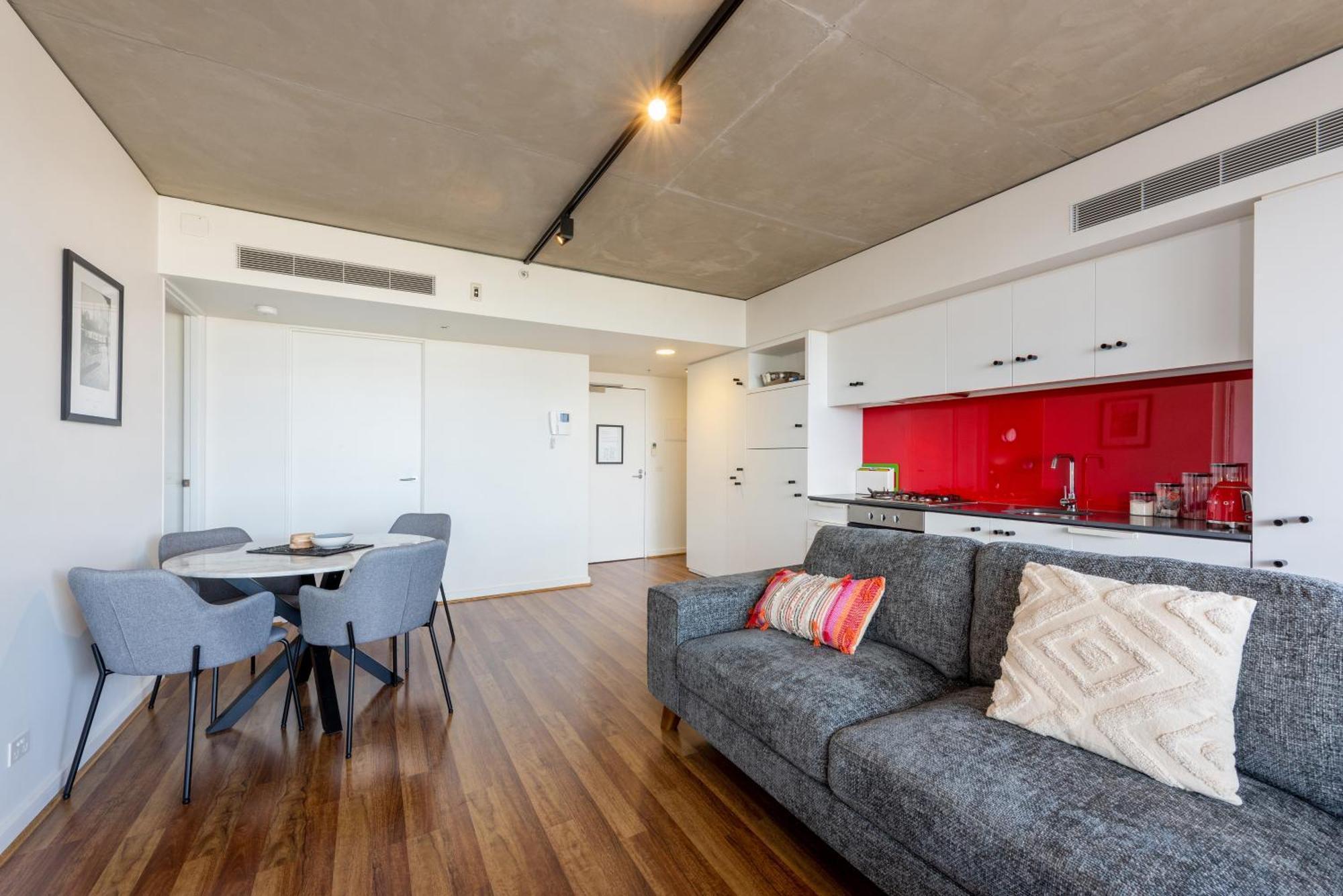 Stylish 2-bed In Southbank With Parking Melbourne