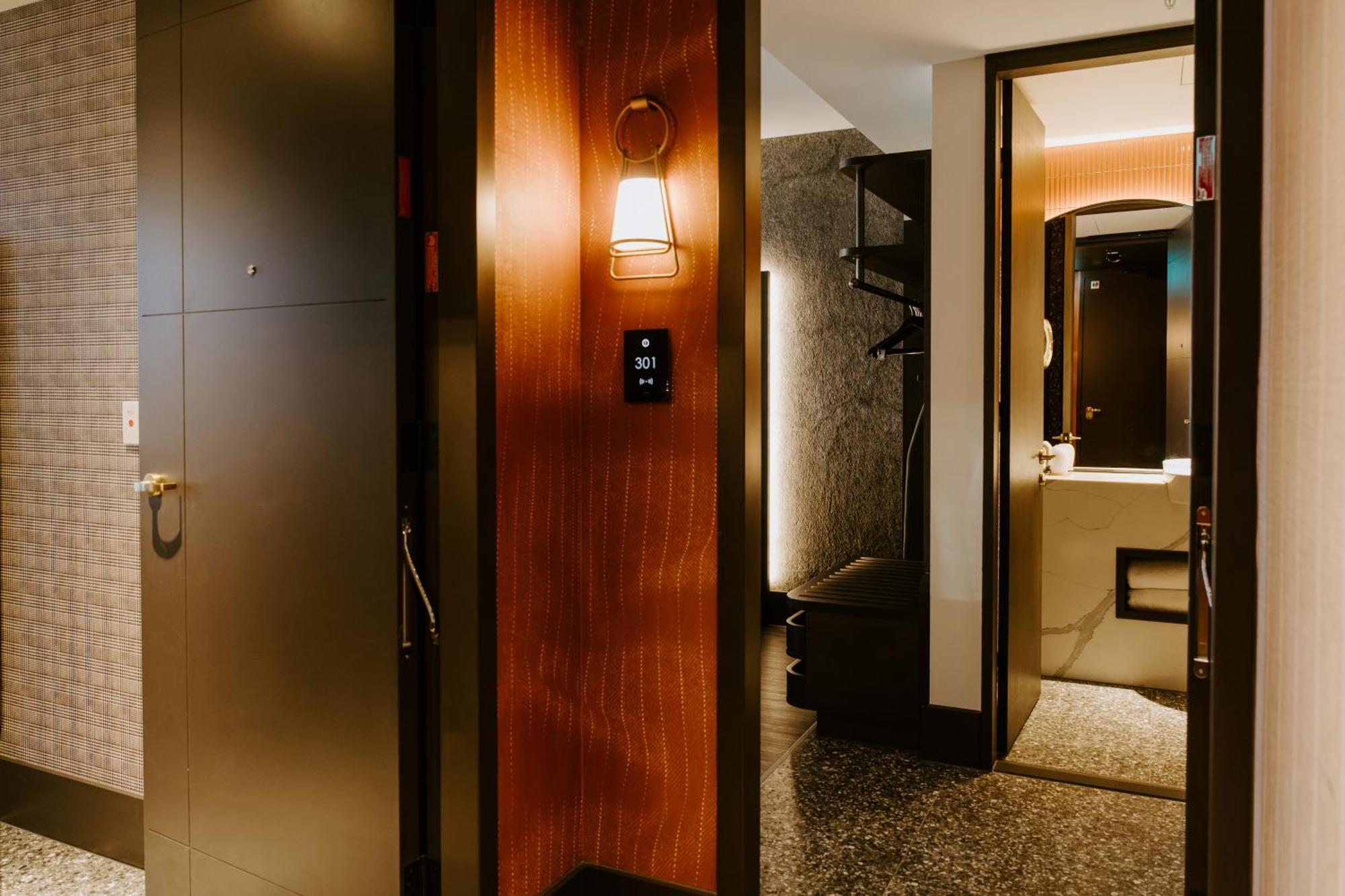 The Motley Richmond, Tapestry Collection By Hilton 4* Melbourne