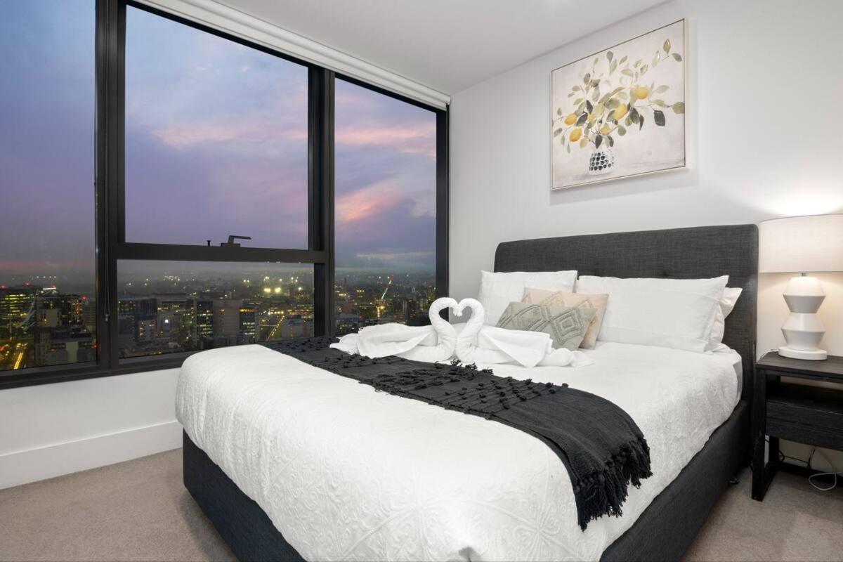Apartment Elegant 2br With Skyline And Wi-fi & Parking *