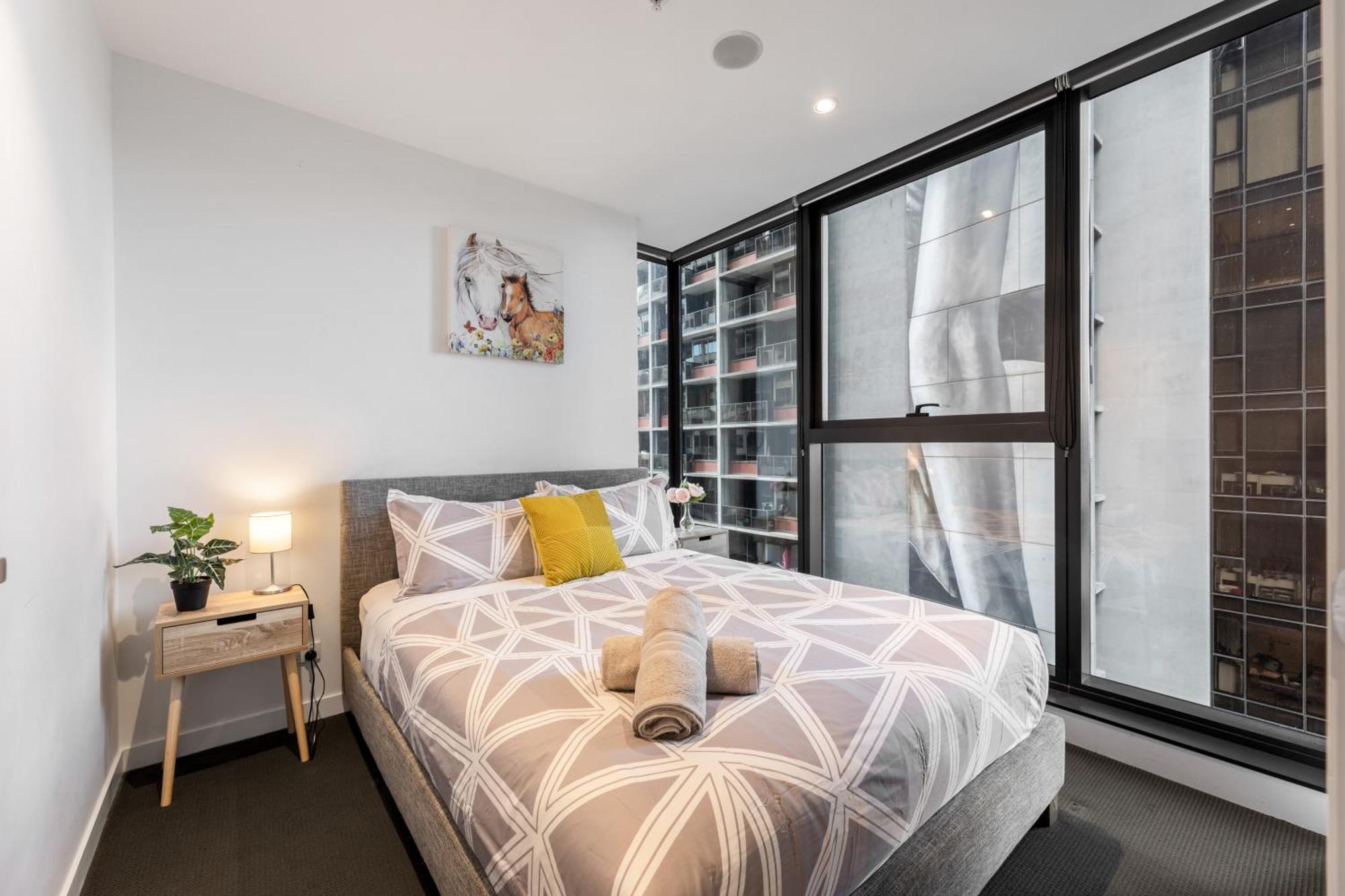 3bedroom 2bathroom Free Parking Rose Lane * Melbourne