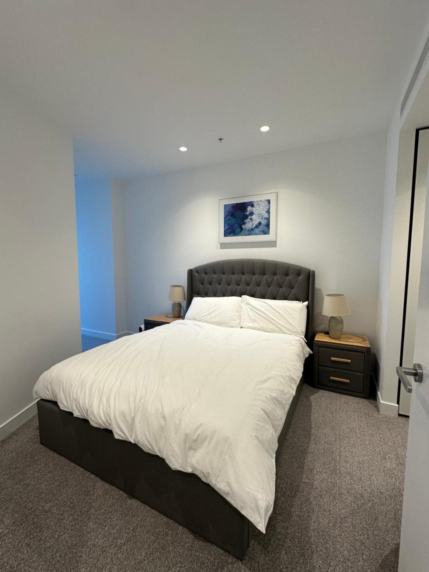 Fabulous View Brand New 2b2b Mel Cbd Melbourne