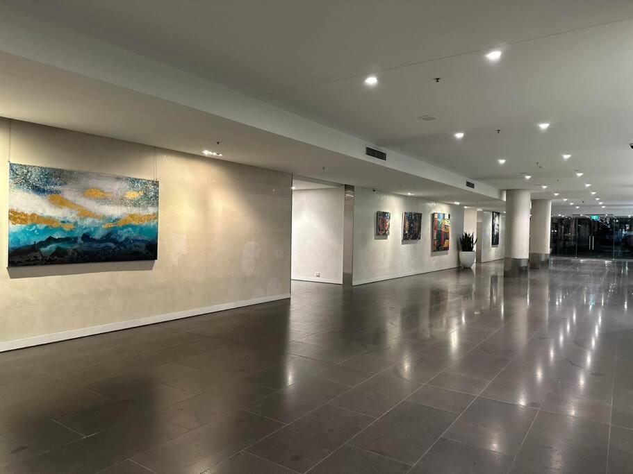 Luxury Premium 2-bedroom Oasis Near Yarra River