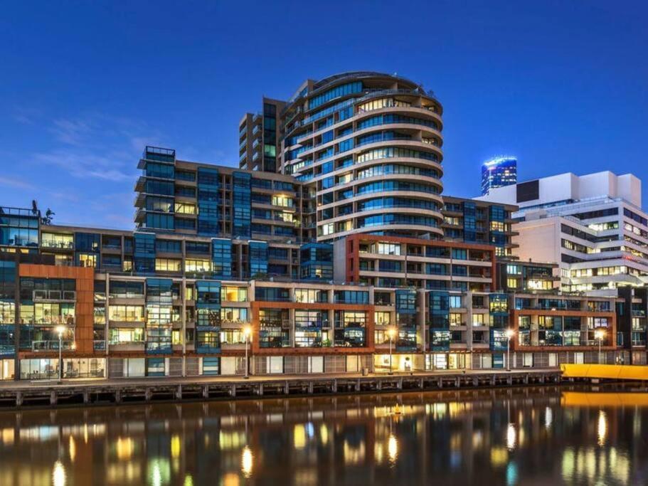 Apartment Luxury Premium 2-bedroom Oasis Near Yarra River *