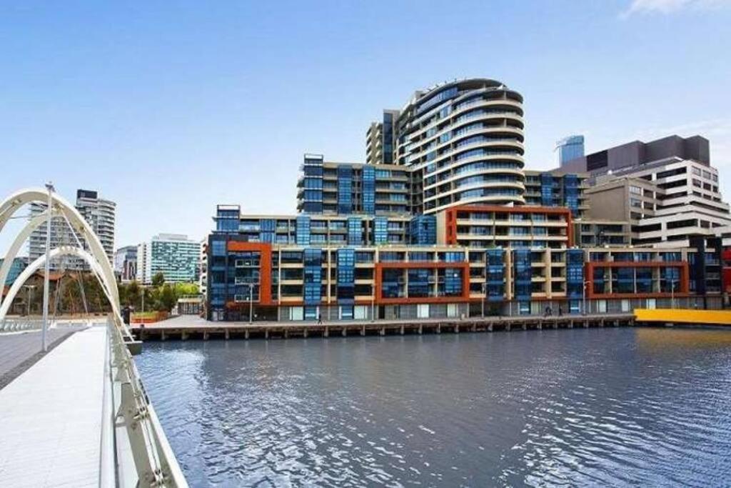 Apartment Luxury Premium 2-bedroom Oasis Near Yarra River *