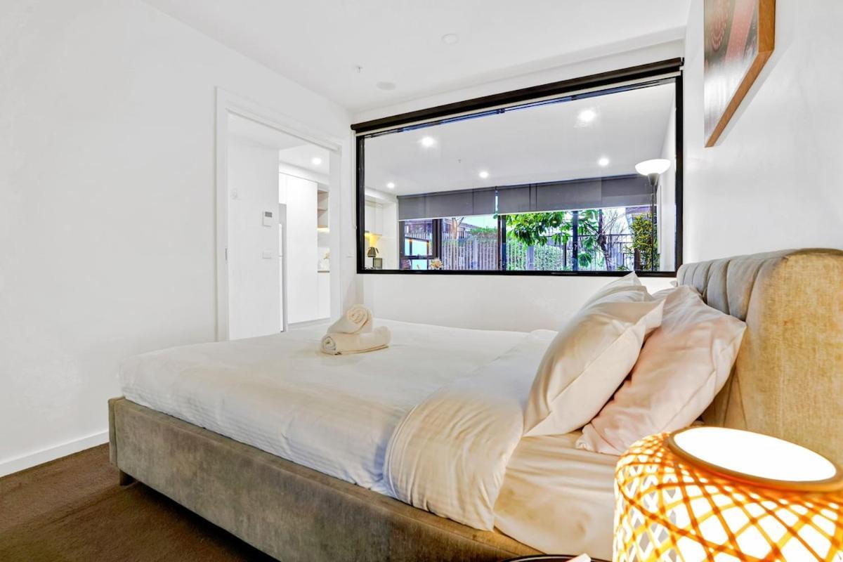 Botanica - Simply Perfect Balwyn 1br Base