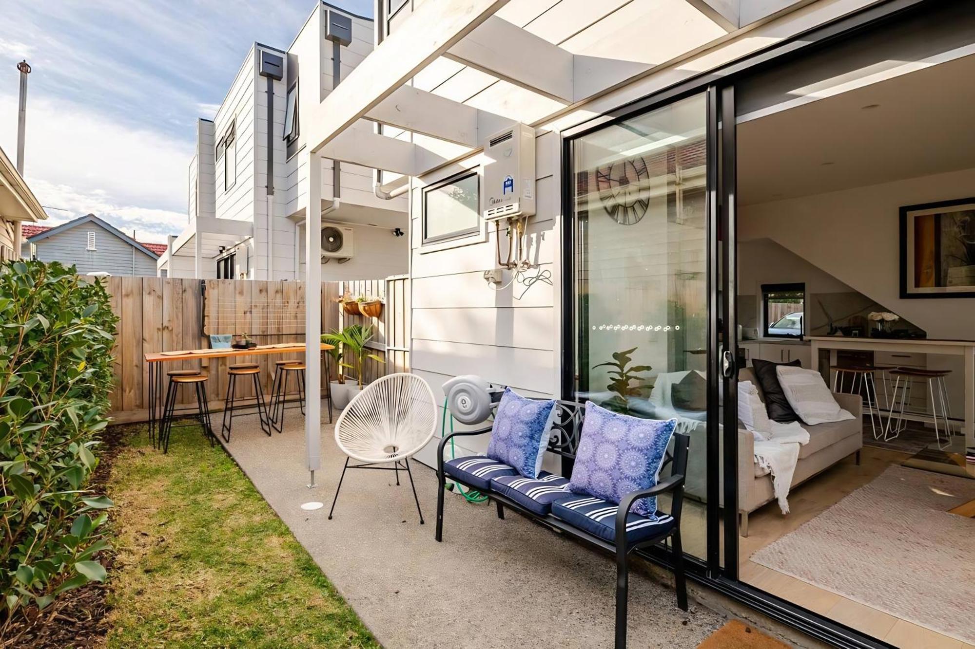 Stunning, Modern, Two-story Detached Townhouse *