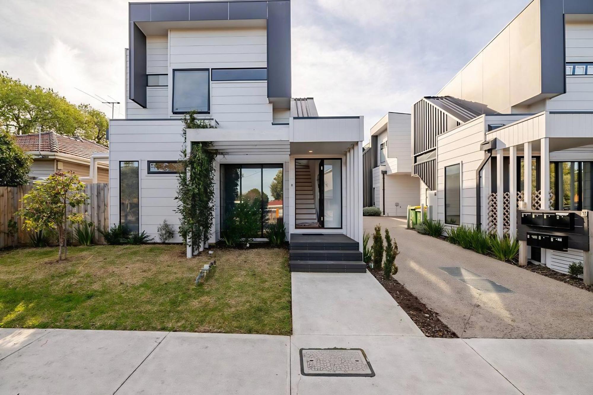Holiday home Stunning, Modern, Two-story Detached Townhouse *