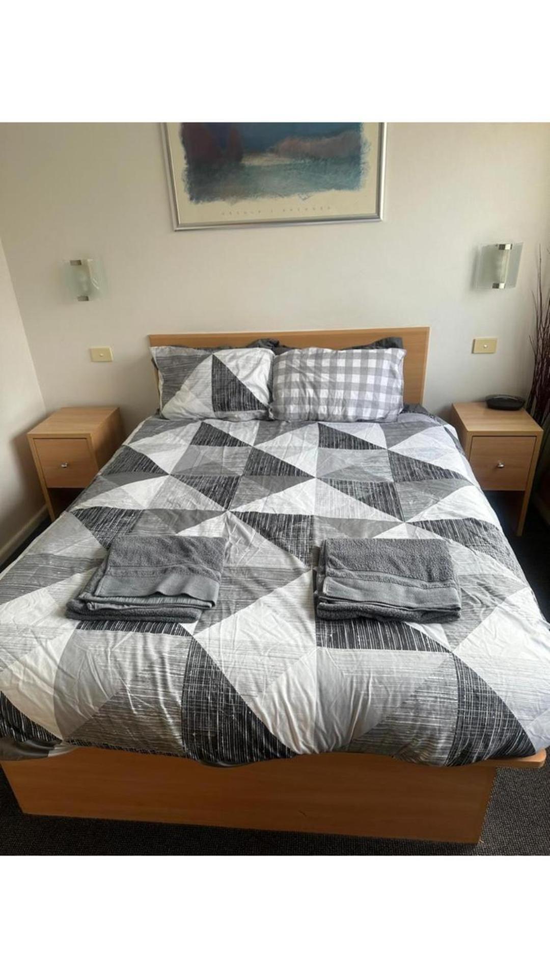 Apartment Acland Street Free Parking