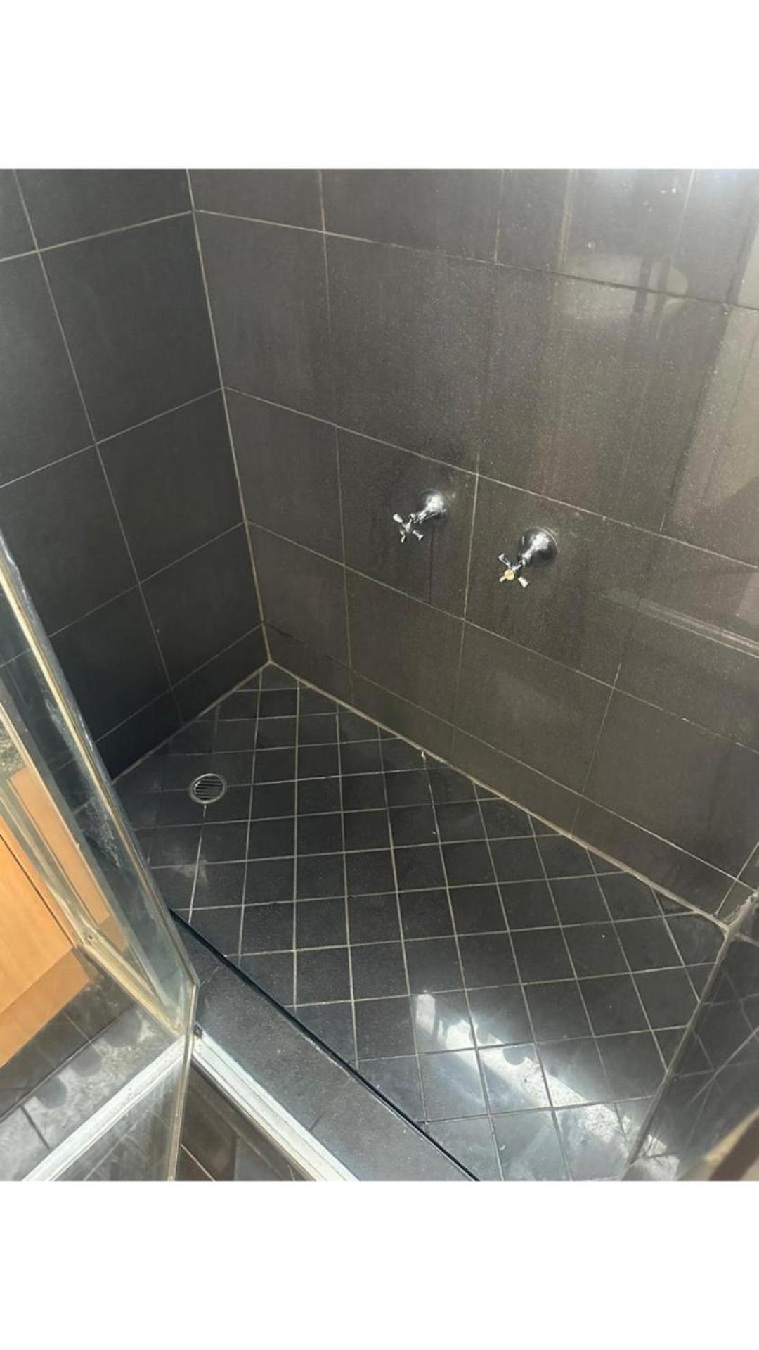 Acland Street Free Parking Apartment *