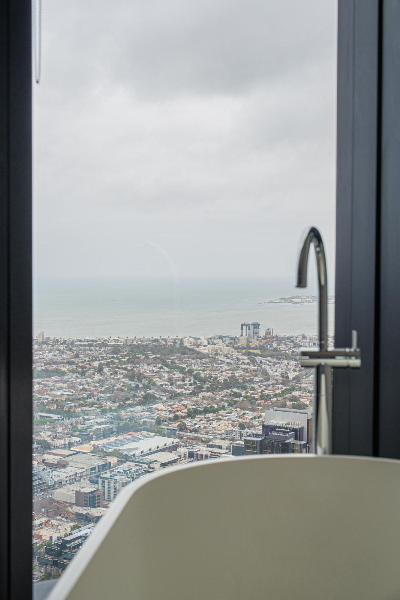 3 Bedroom In Australia 108