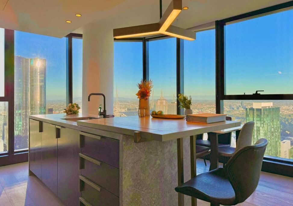 Skyview Luxury Bestlocation 3b2b Apartment Melbourne
