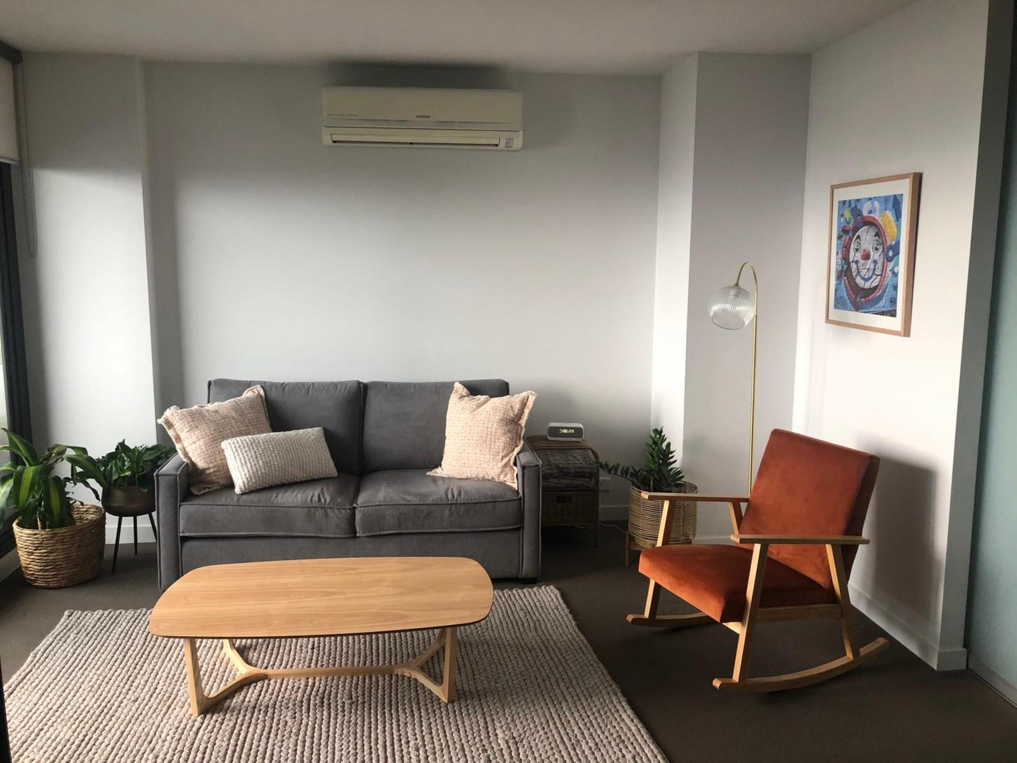 Views Free Parking Wifi Gym Pool * Melbourne