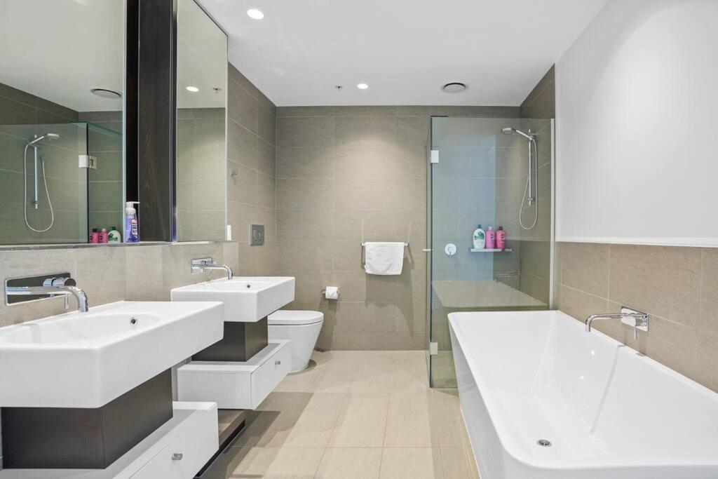 Apartment Irresistible Sunlit With Harbour And Bay View 3b2b1c *