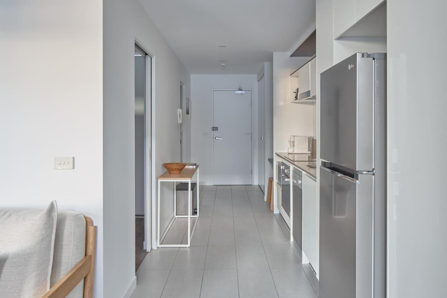 Apartment Northside Rendezvous - A Stylish Couples' Hideaway Melbourne