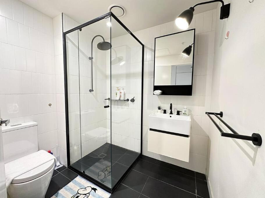 Bourke Retreats 1br On Chinatown Apartment *