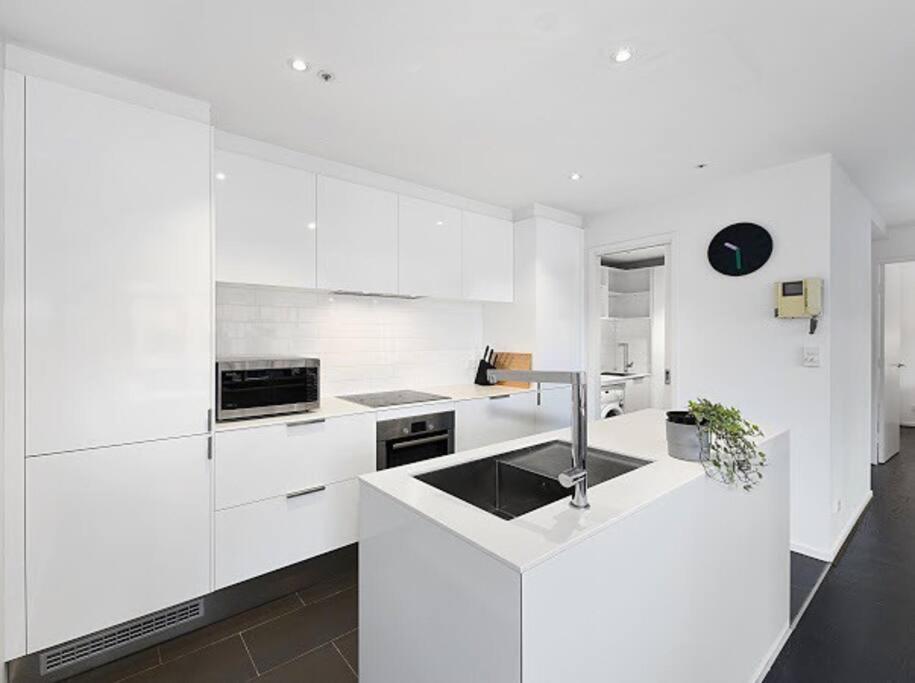 Cbd Comfy 2bedder Walking Distance To Crowncomplex * Melbourne