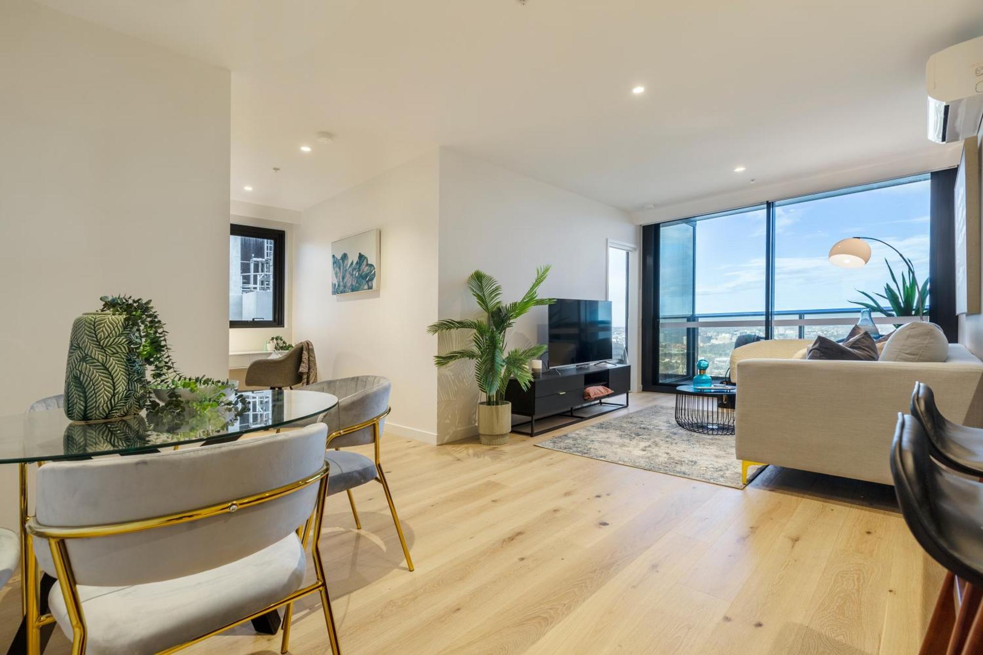 Apartment Sophisticated Designer W & Bay Views Melbourne