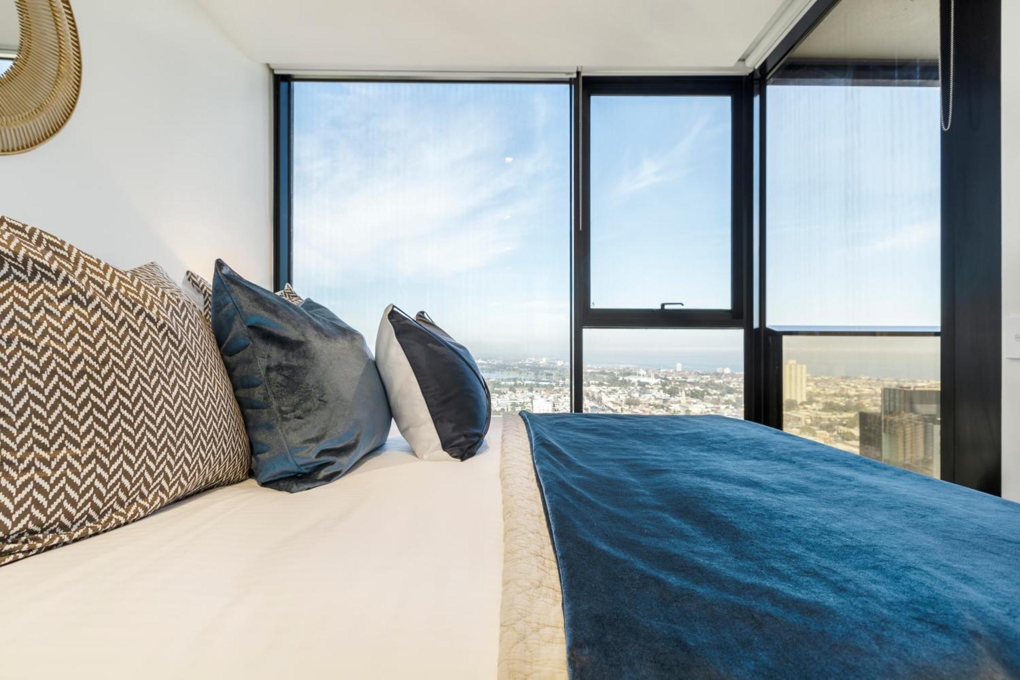 Lux Hamptons Glamour Near Crown W Free Parking Apartment Melbourne