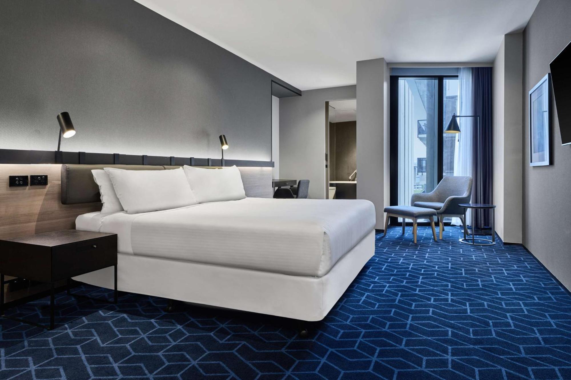 Vibe Docklands 4*