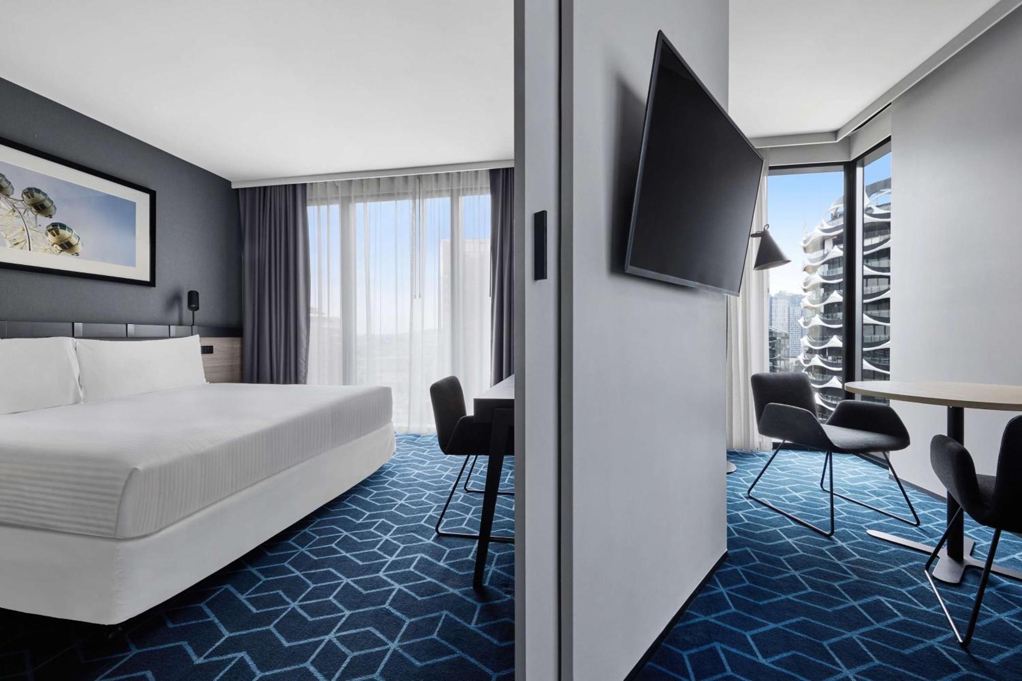 Vibe Docklands Hotel Melbourne