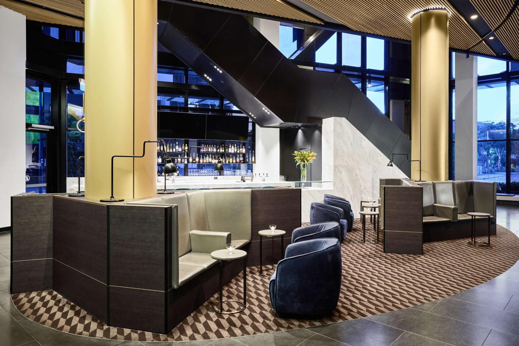 Hotel Vibe Docklands 4*