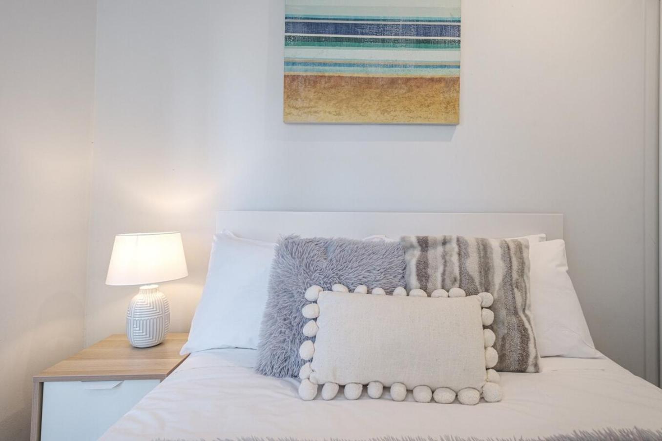 Apartment Lovely 2br Balcony Wifi Cbd *