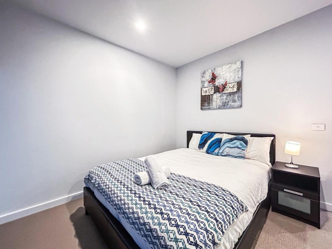 Apartment Modern Style 2br1ba In Cbdpoolgymwi-fi Melbourne