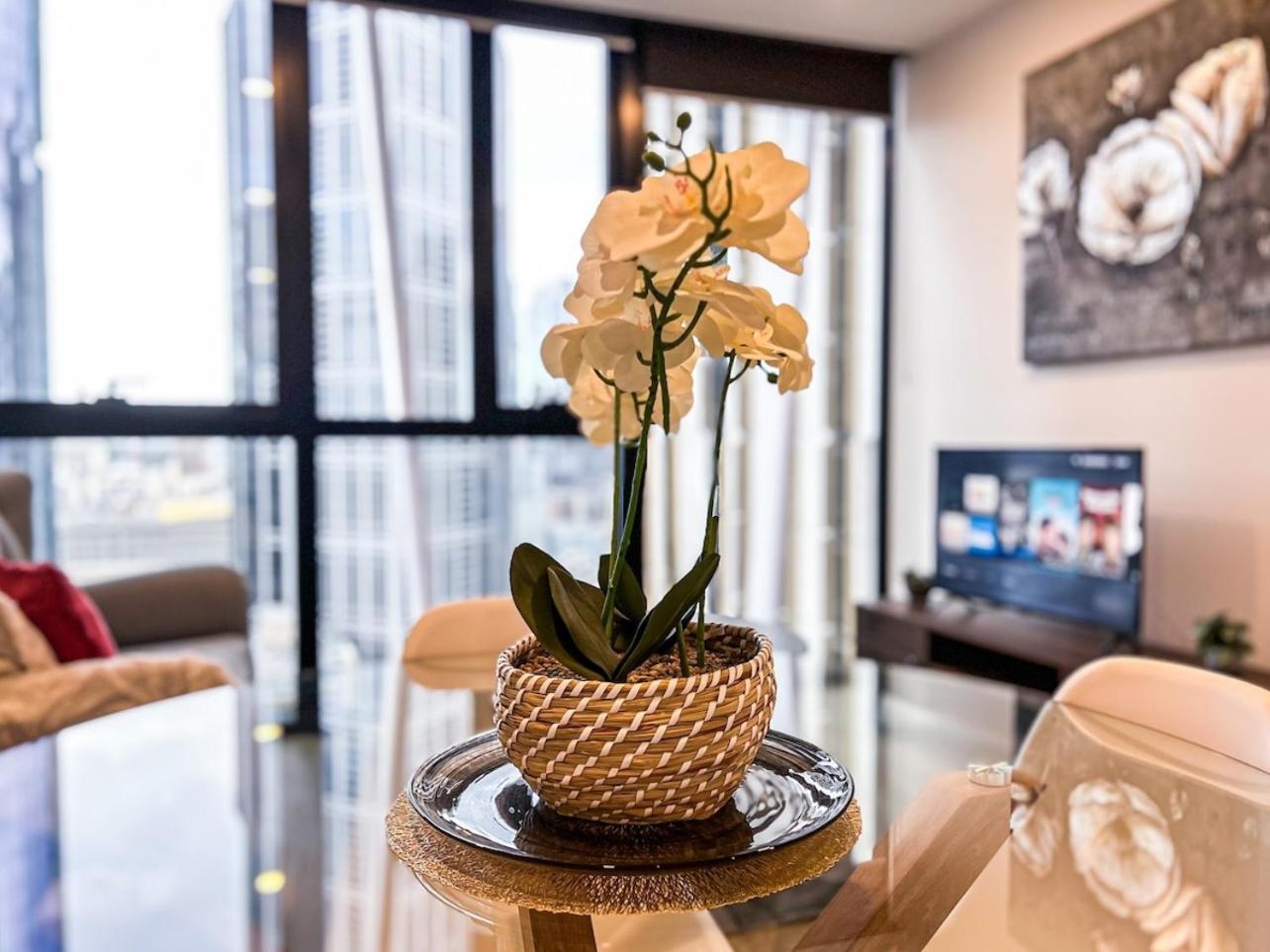 Apartment Modern Style 2br1ba In Cbdpoolgymwi-fi