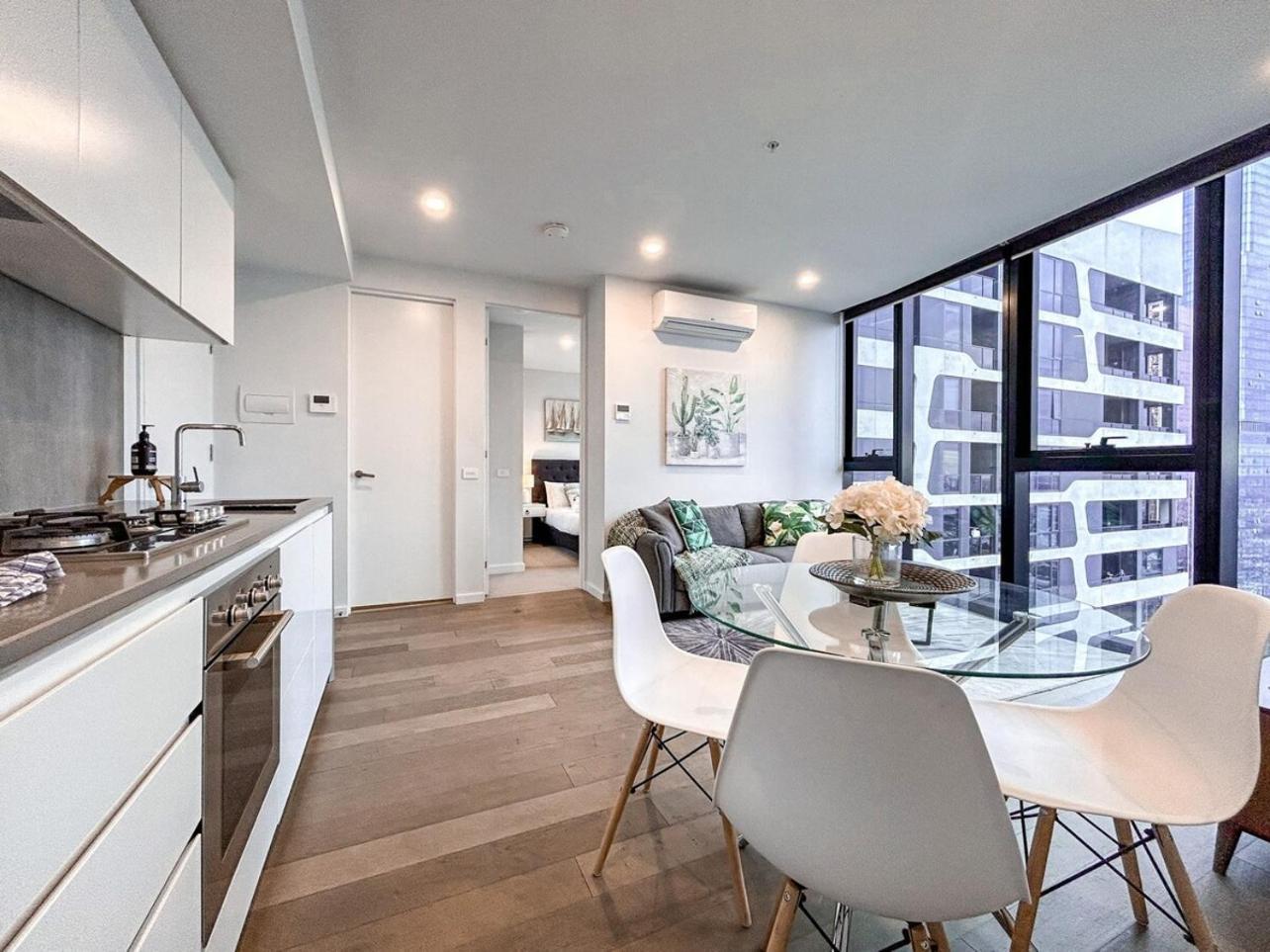 Dreamy View On High Level 2br1ba Cbd Poolgy * Melbourne